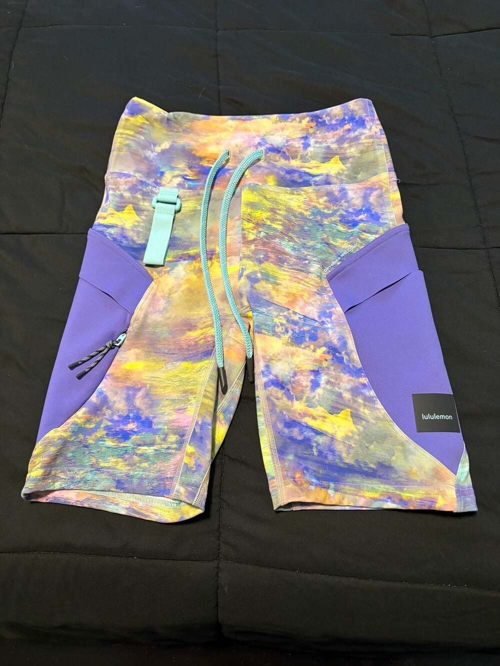 Lululemon Cargo Super High Rise Hiking Short 8" in Altered Nature Multi